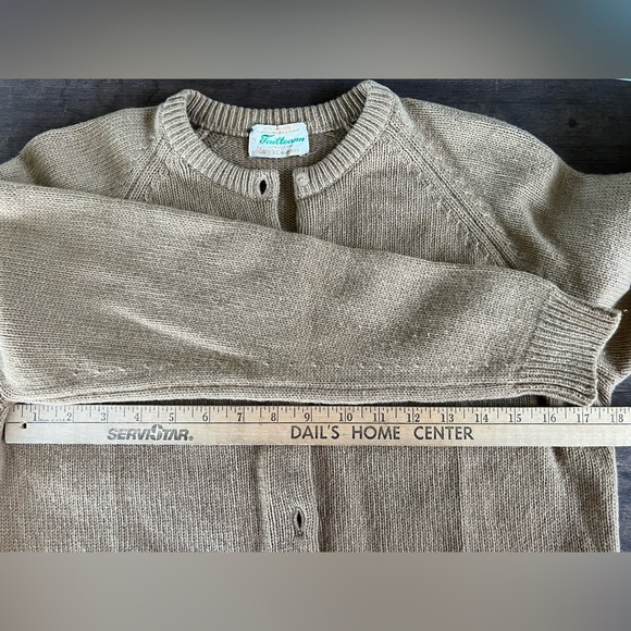 Vintage TAILTEANN Cardigan Sweater 100% Lambs Wool Made in Ireland Sz M? - Picture 8 of 10